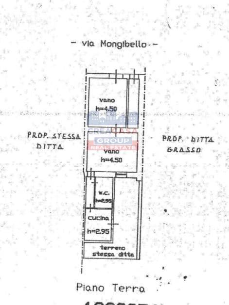 Immagine 32 di Palazzo in vendita  in Mongibello a Riposto