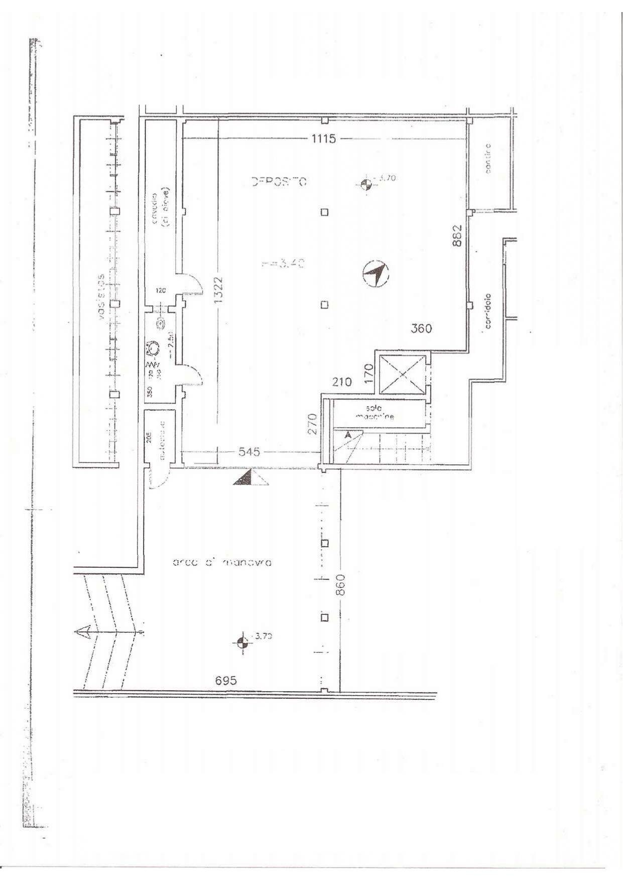 Immagine 12 di Box auto in vendita  in via sant'antonio a Quartu Sant'elena
