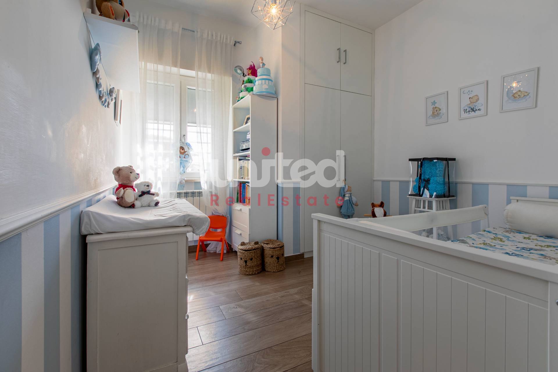 Immagine 11 di Appartamento in vendita  in Via Pio Colussi 8 a Roma