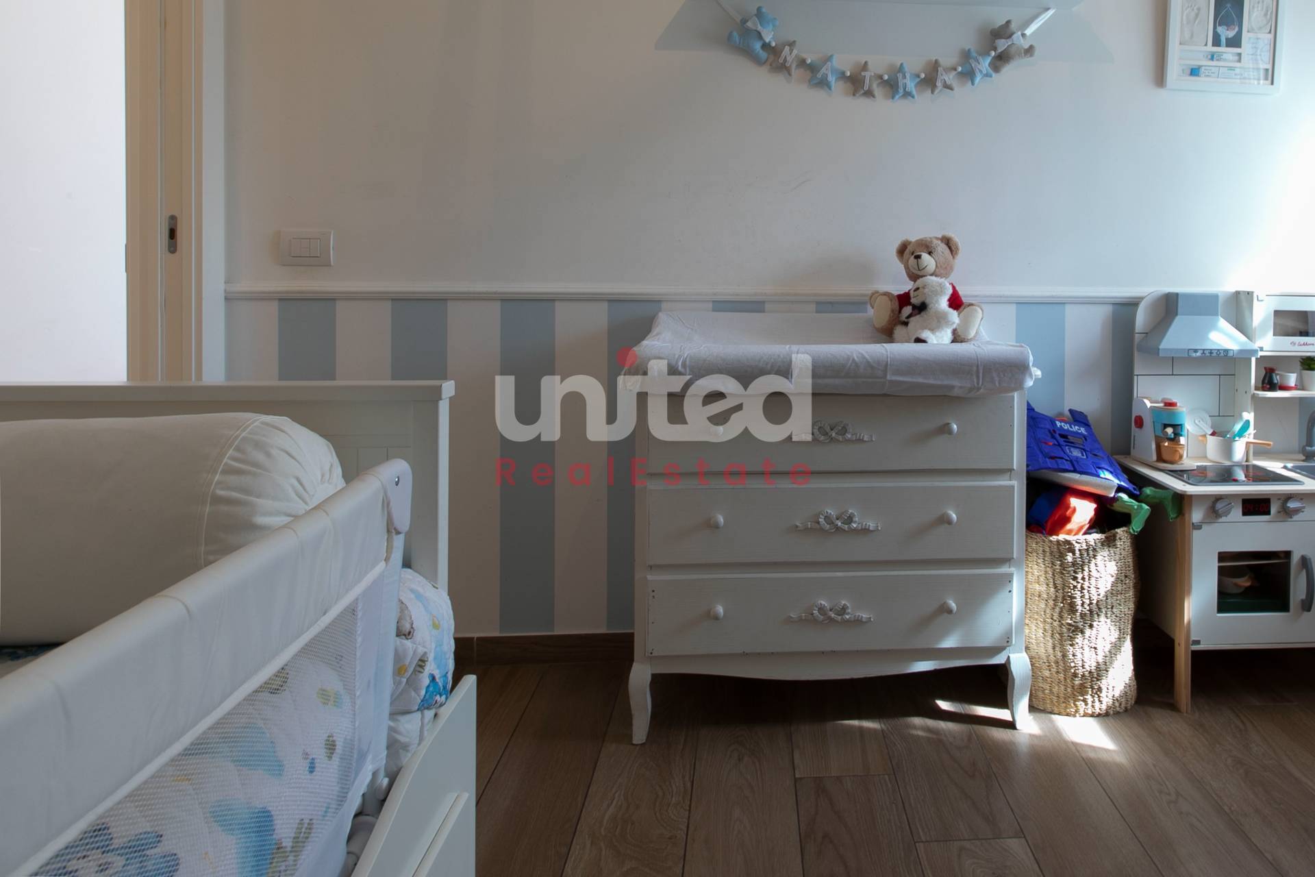 Immagine 12 di Appartamento in vendita  in Via Pio Colussi 8 a Roma