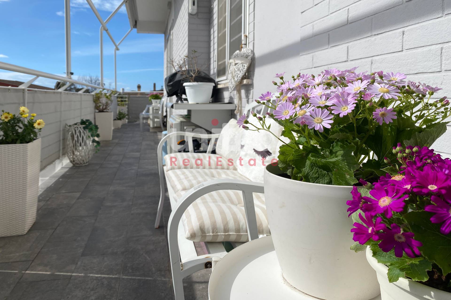 Immagine 22 di Appartamento in vendita  in Via Pio Colussi 8 a Roma