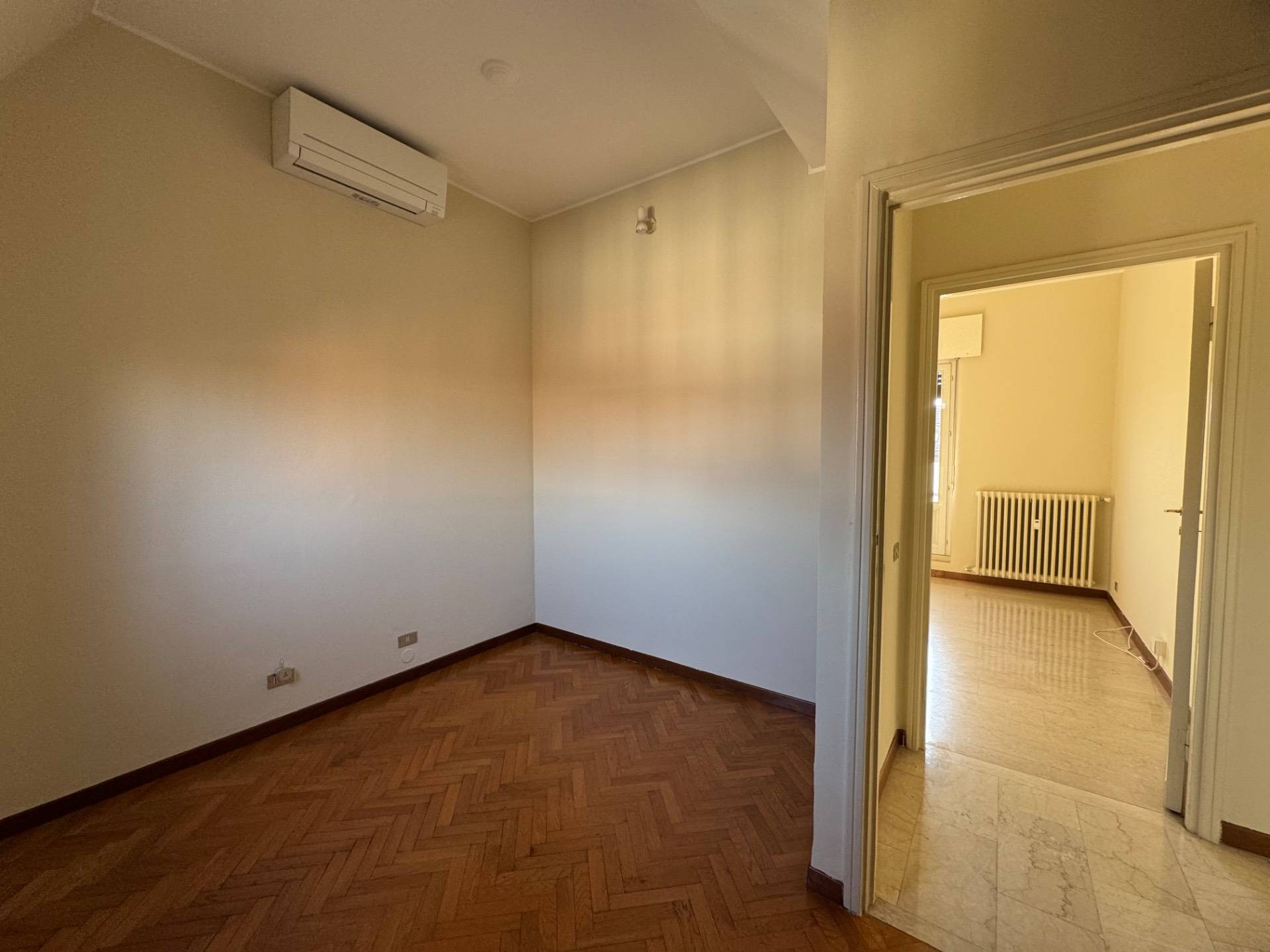 Immagine 32 di Appartamento in affitto  in Via Giovanni Boccaccio a Milano