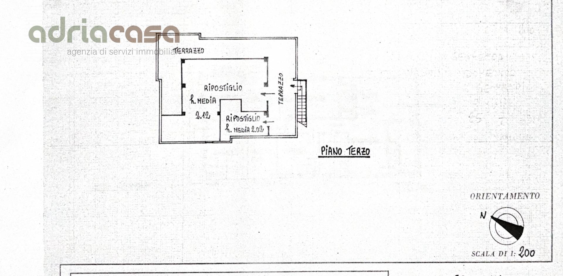 Immagine 7 di Locale commerciale in vendita  in Via Fiume a Cattolica