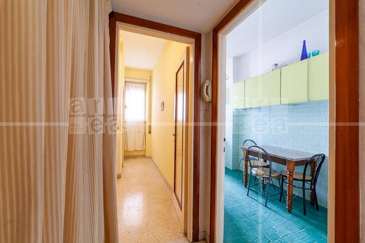 Immagine 60 di Appartamento in vendita  in VIA PAOLA FALCONIERI 82 a Roma