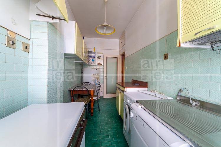 Immagine 65 di Appartamento in vendita  in VIA PAOLA FALCONIERI 82 a Roma