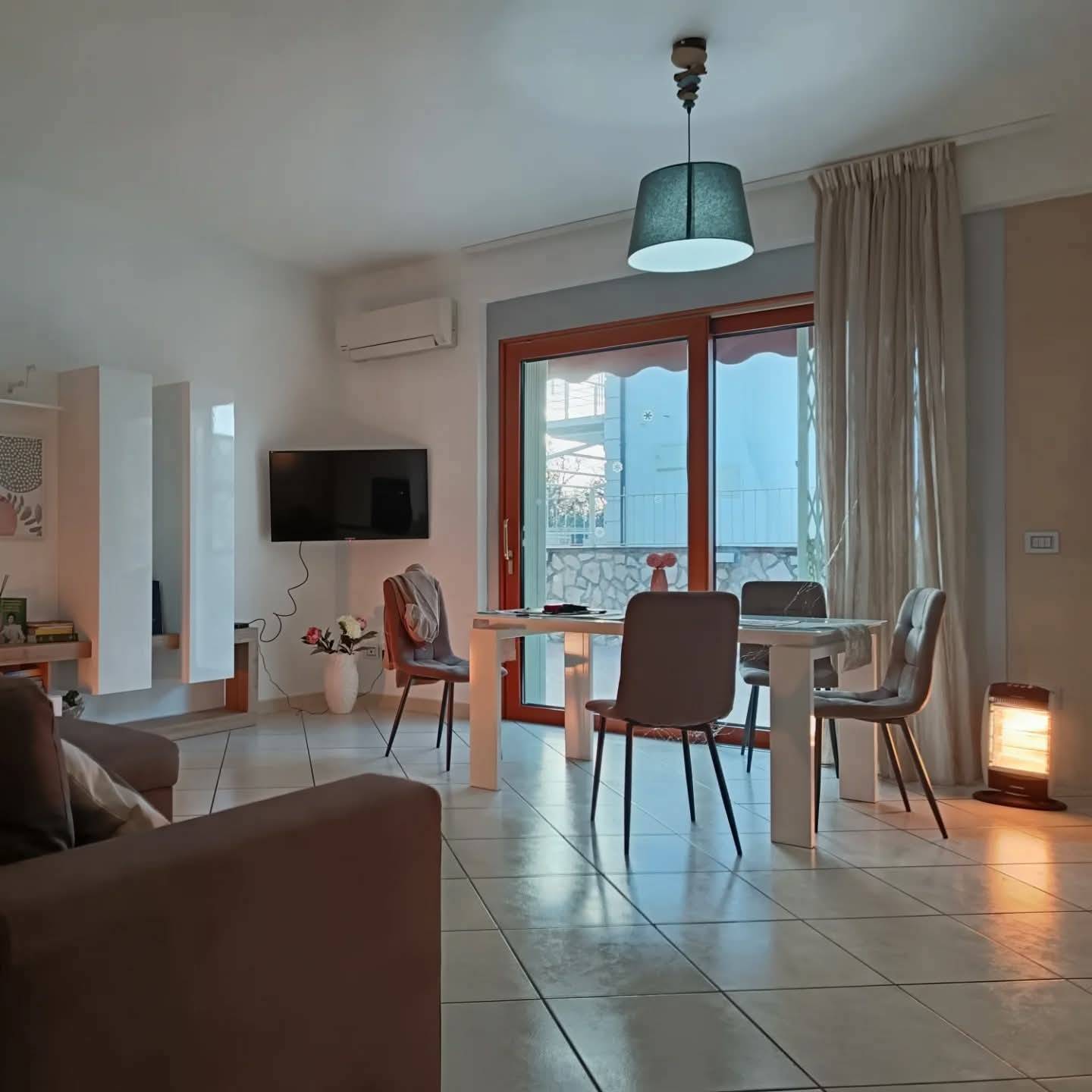 Immagine 17 di Villa in vendita  in Traversa Criscuolo 7 a Pagani