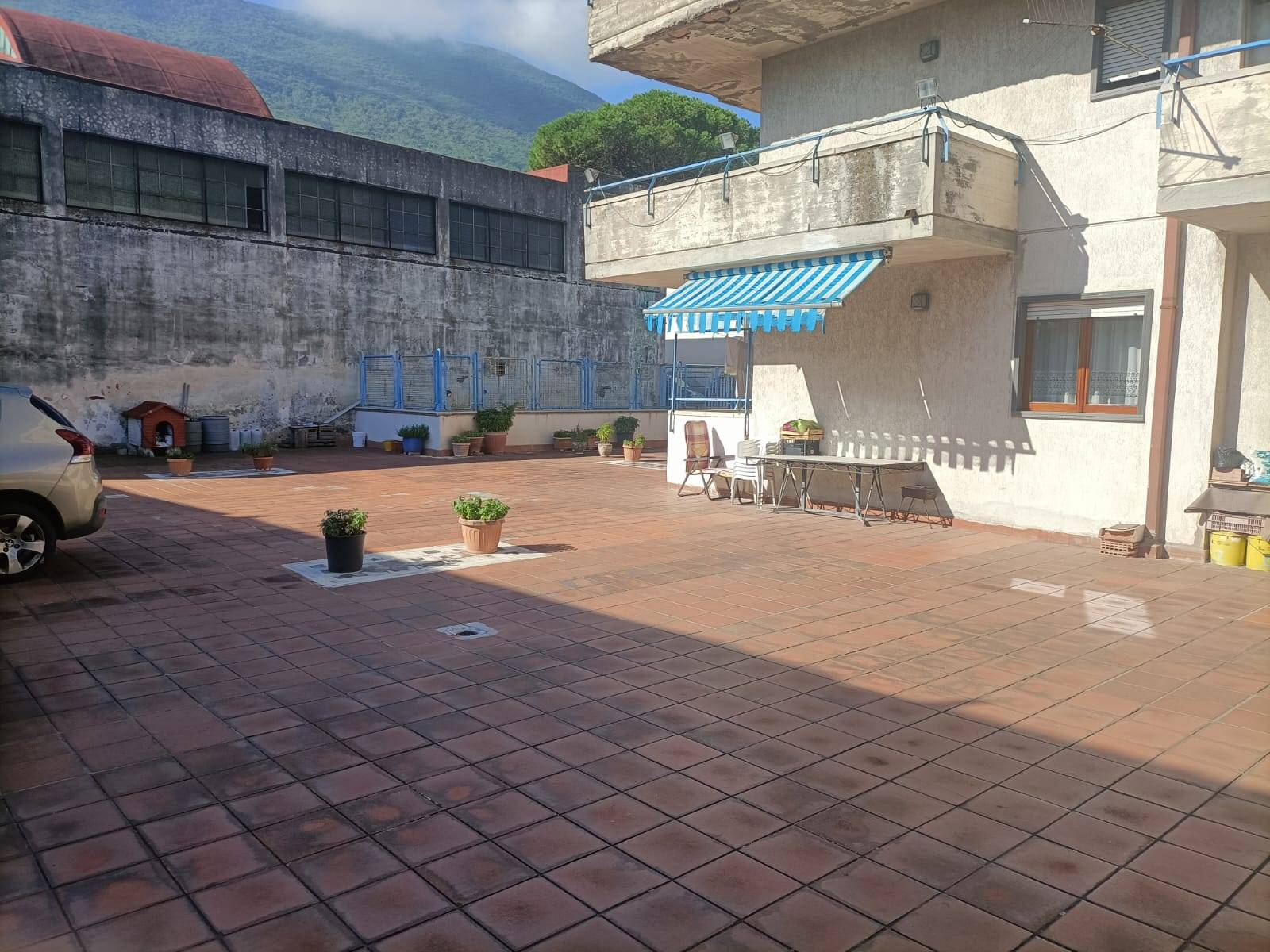 Immagine 8 di Appartamento in vendita  in via Francesco Balestrino 5 a Nocera Inferiore