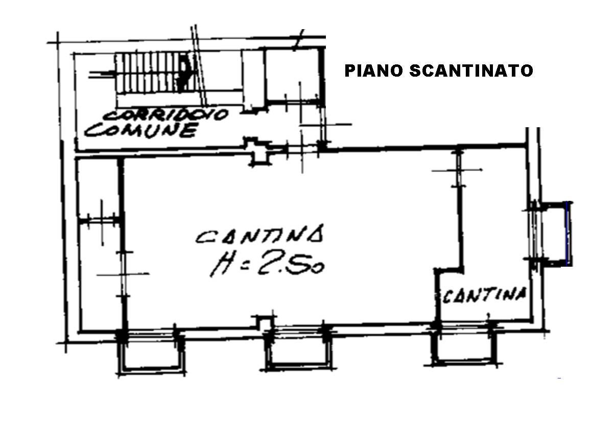 Immagine 28 di Appartamento in vendita  in Viale Colonnello Galliano 19 a Verona