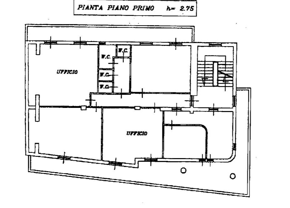 Immagine 28 di Ufficio in affitto  in Via Nazionale Appia 177 a Capodrise