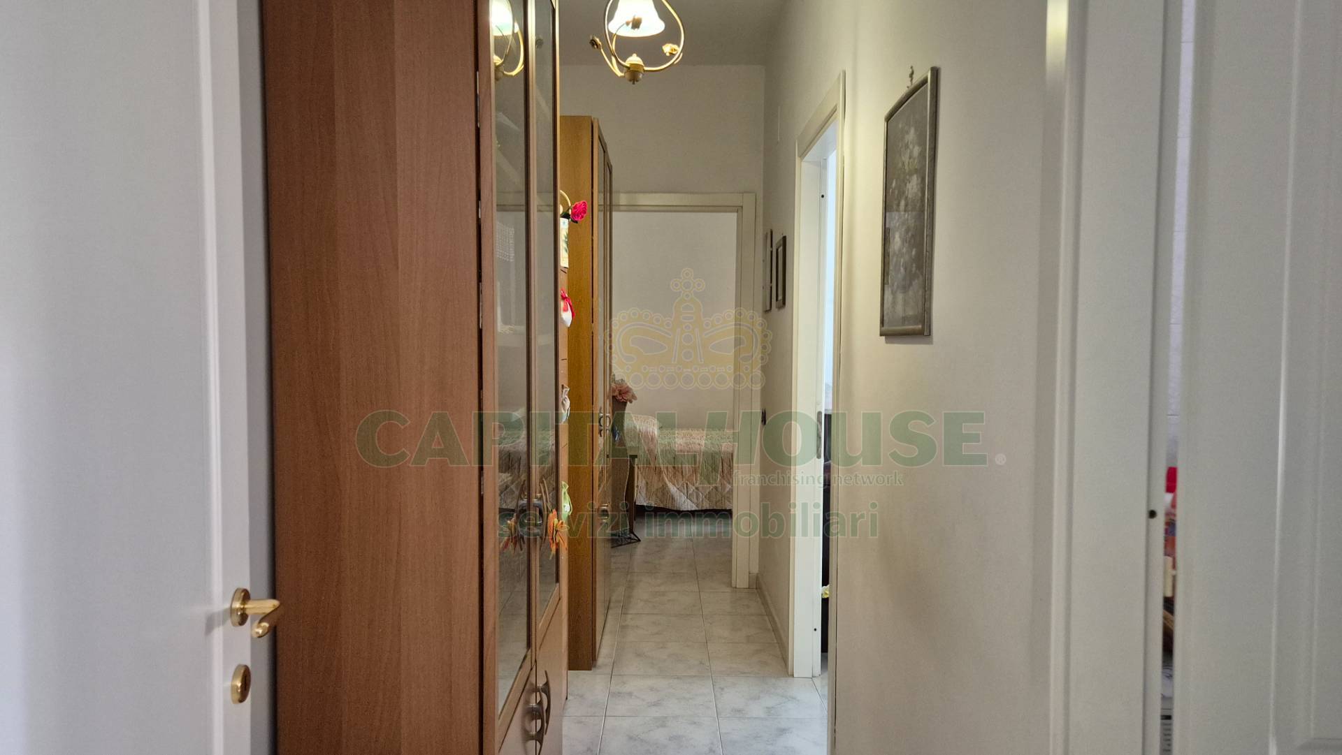 Immagine 13 di Appartamento in vendita  a Capodrise