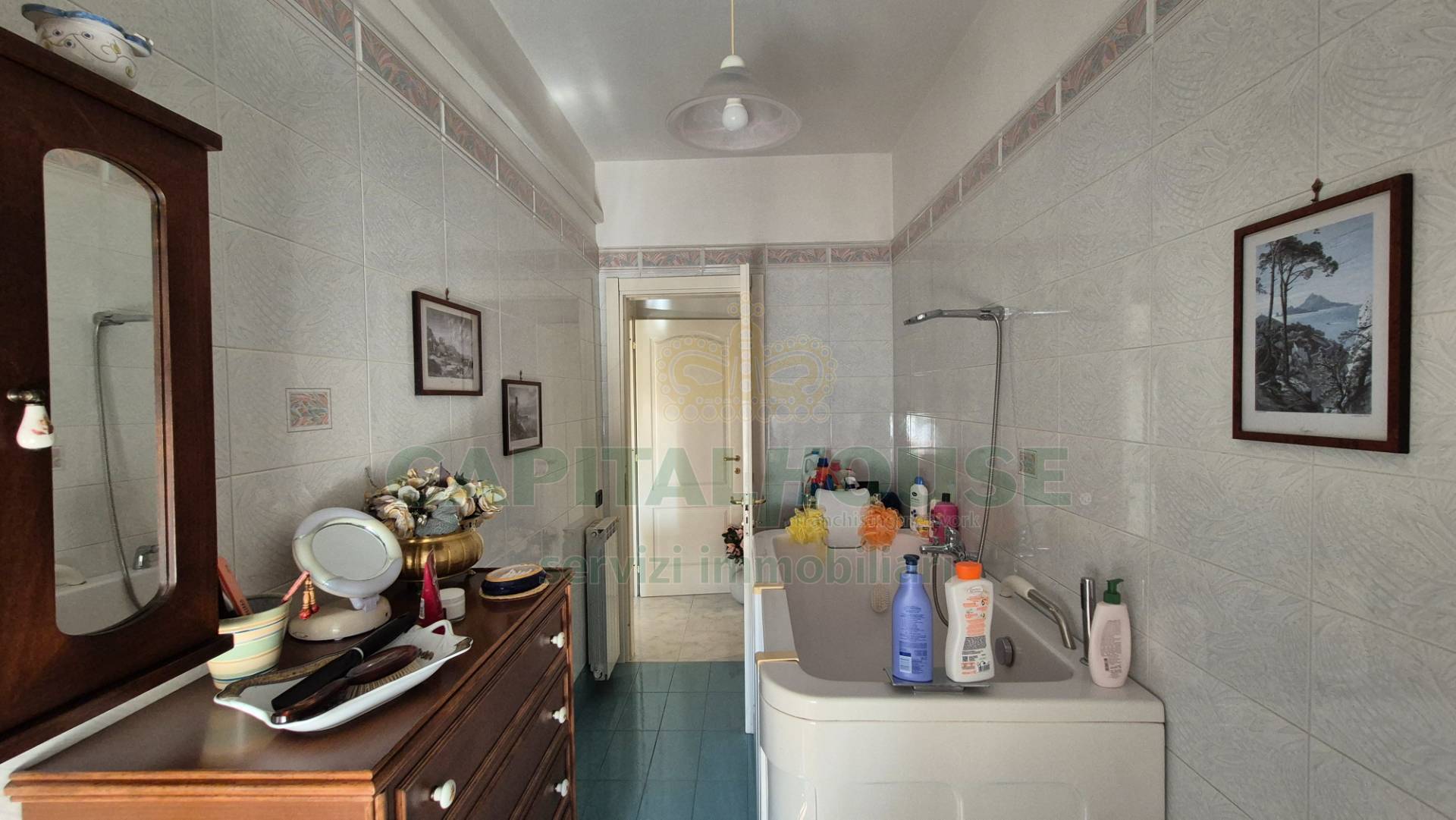 Immagine 16 di Appartamento in vendita  a Capodrise