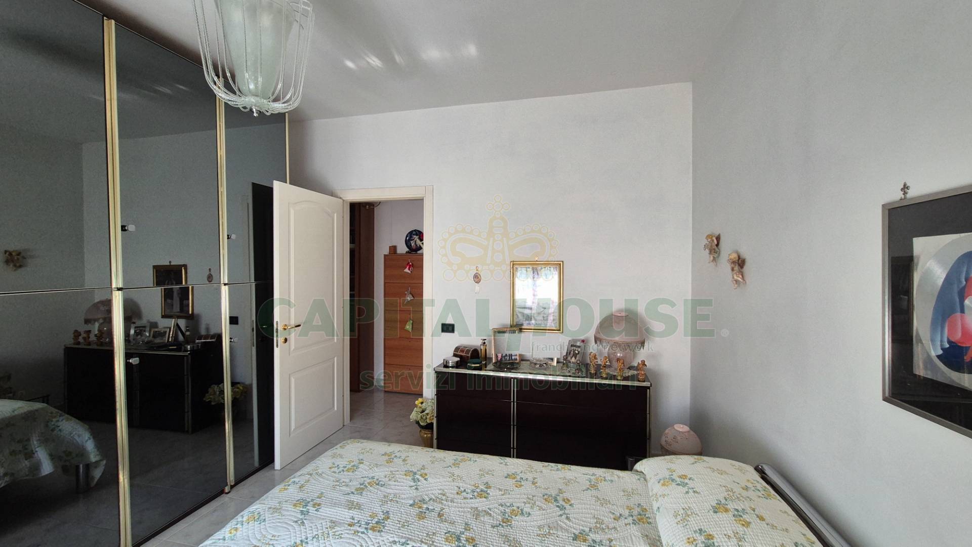 Immagine 18 di Appartamento in vendita  a Capodrise