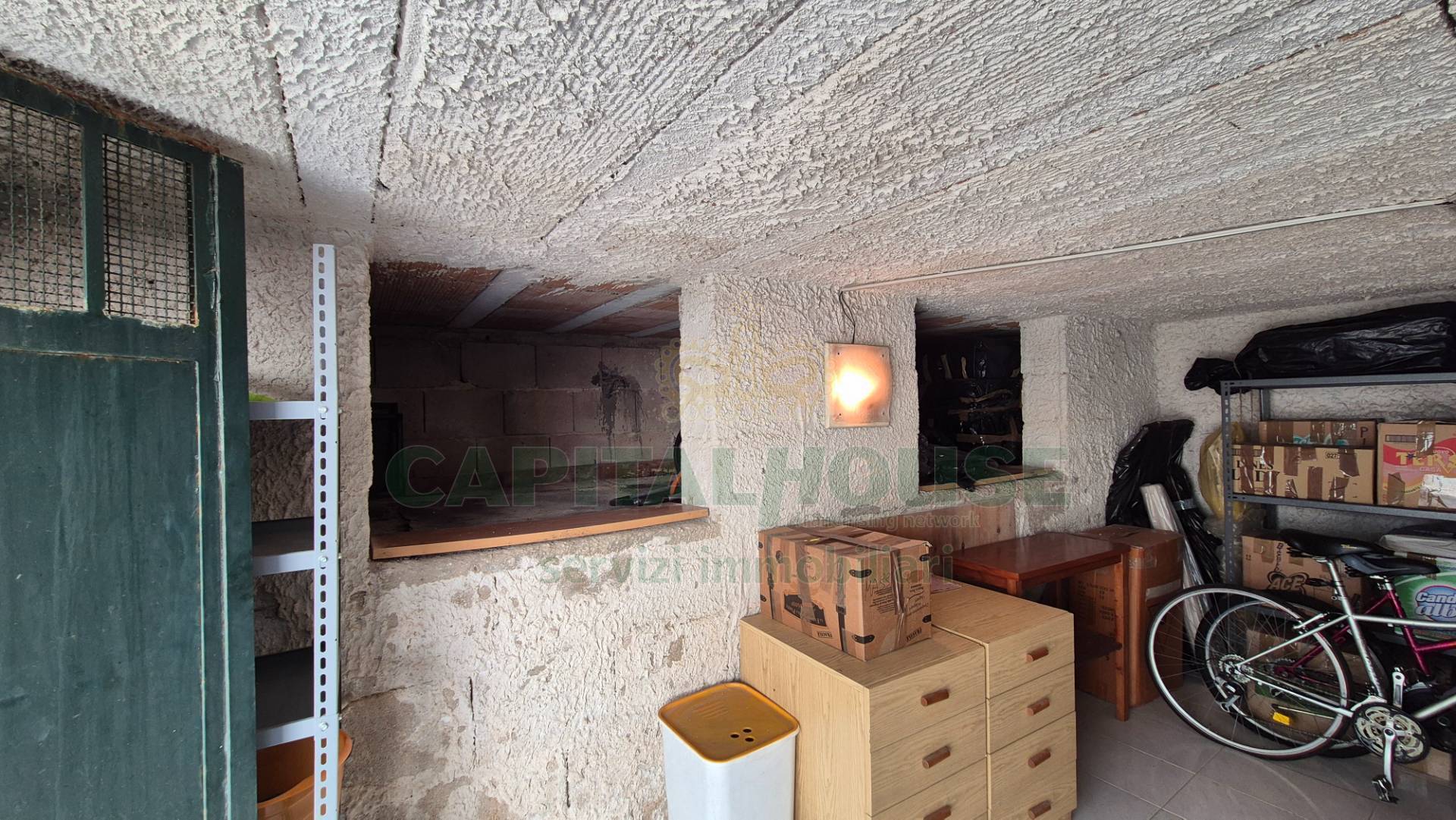 Immagine 30 di Appartamento in vendita  a Capodrise