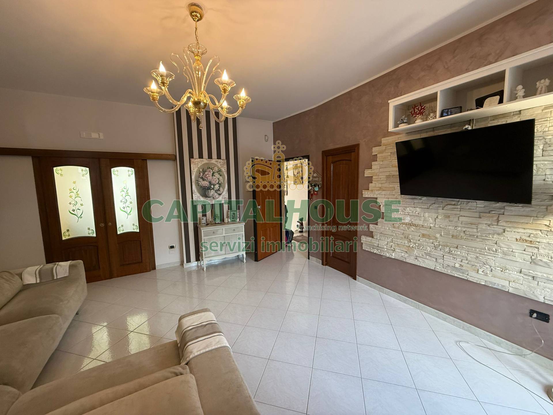 Immagine 2 di Casa indipendente in vendita  in Via Caserta a Cicciano