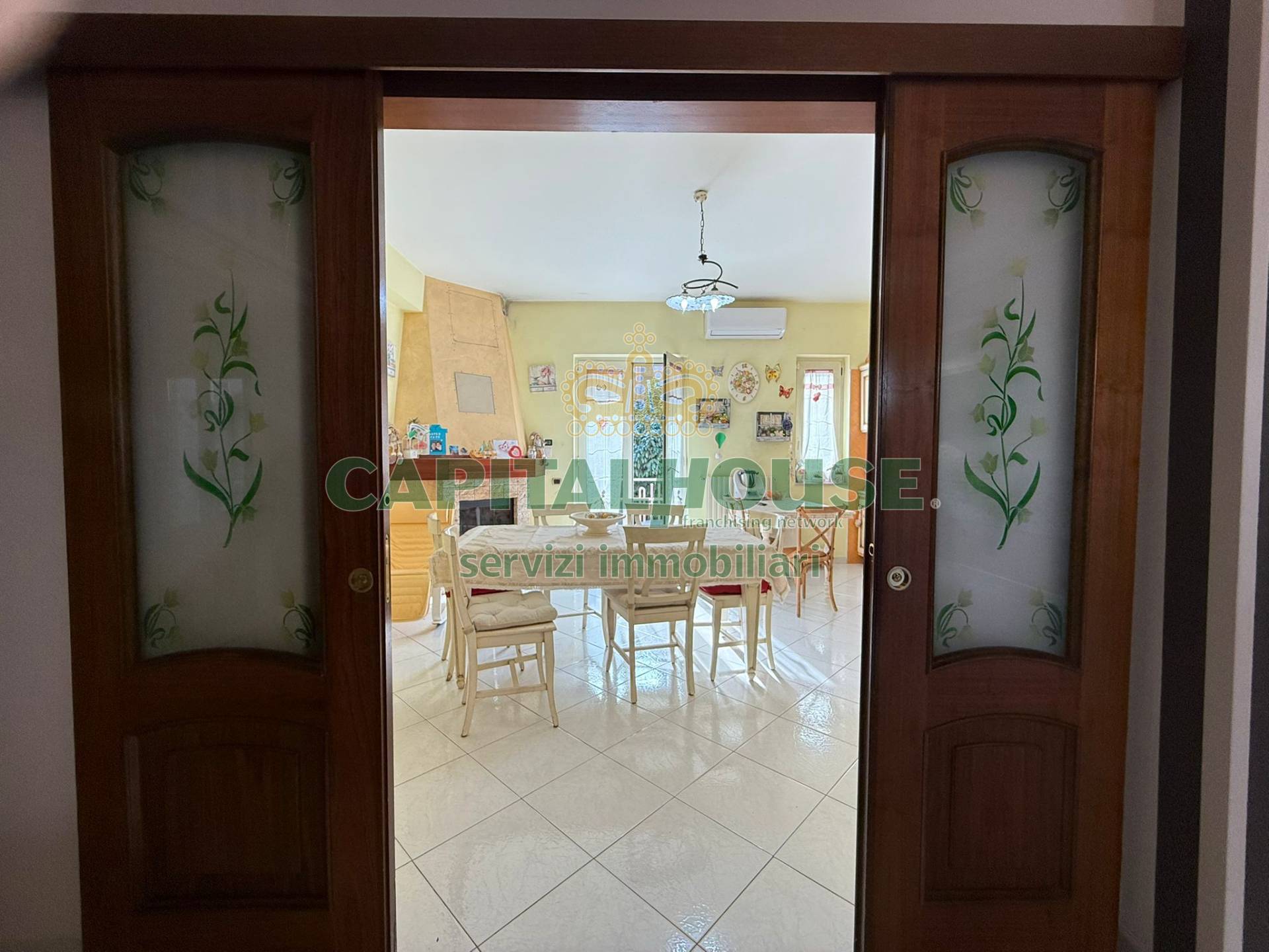 Immagine 4 di Casa indipendente in vendita  in Via Caserta a Cicciano