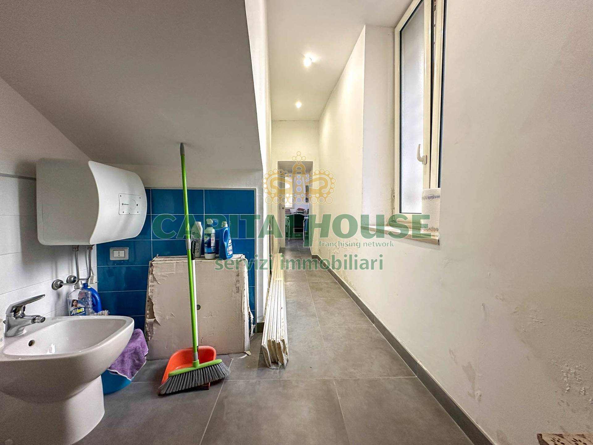 Immagine 8 di Appartamento in vendita  in zona piazza bellarmino a Capua