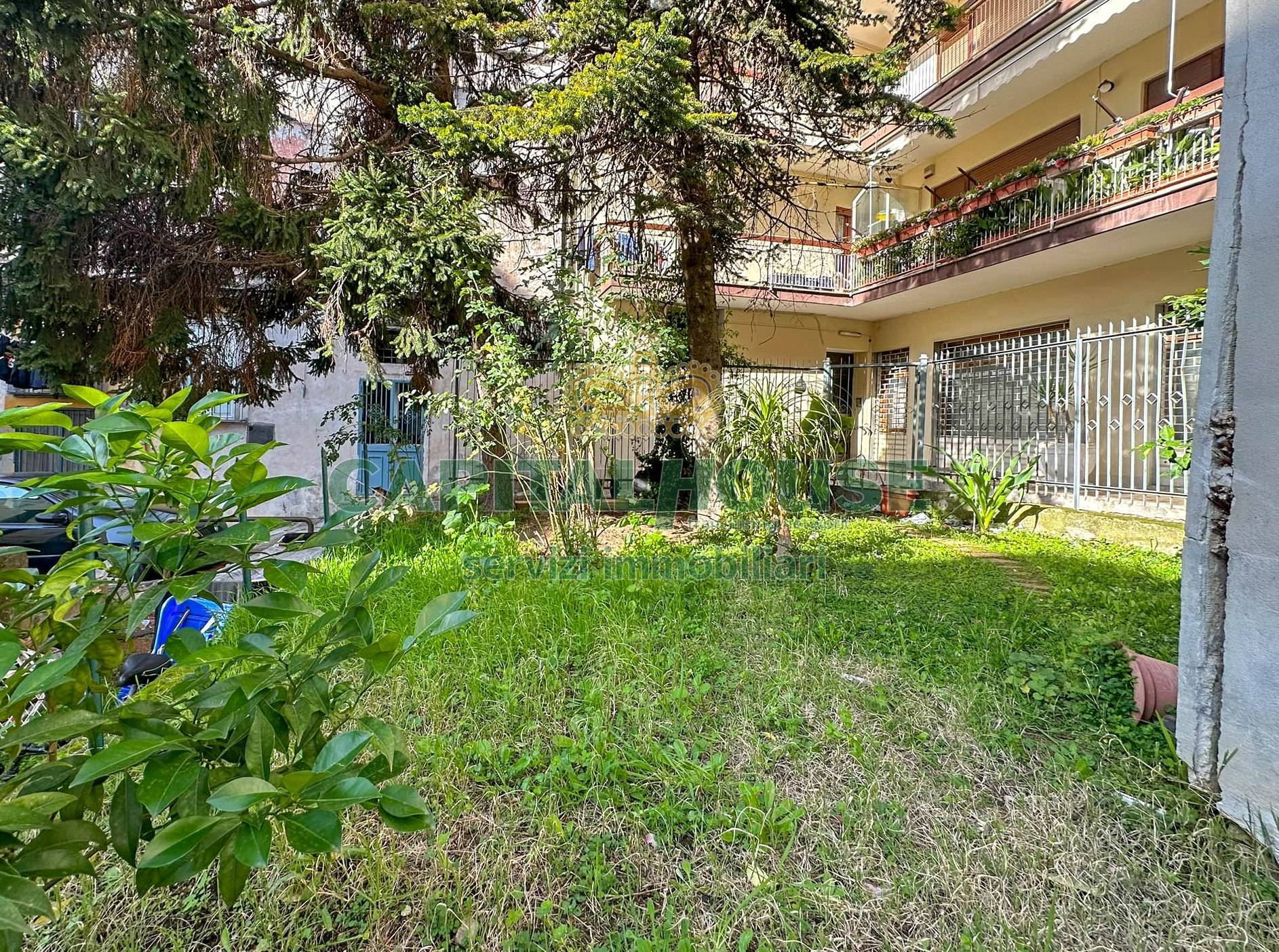 Immagine 12 di Appartamento in vendita  in zona piazza bellarmino a Capua