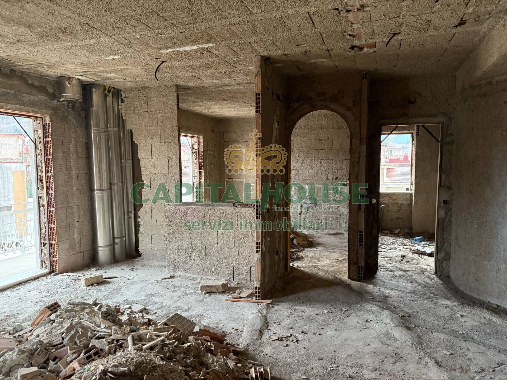 Immagine 5 di Appartamento in vendita  in via zambrano a Siano