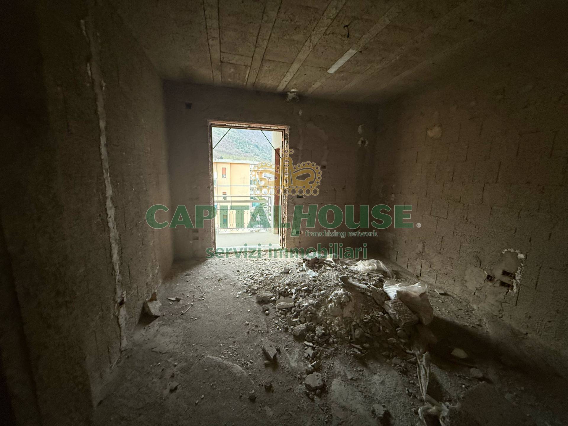 Immagine 6 di Appartamento in vendita  in via zambrano a Siano