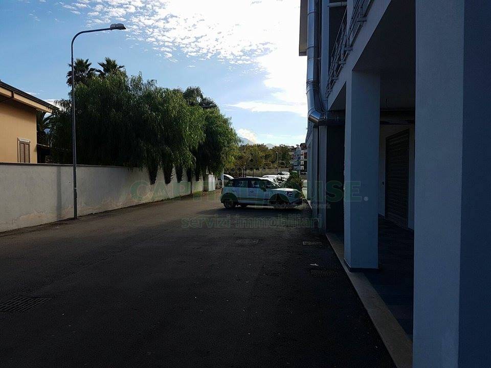 Immagine 11 di Locale commerciale in affitto  in Via Provinciale per Cicciano a Camposano