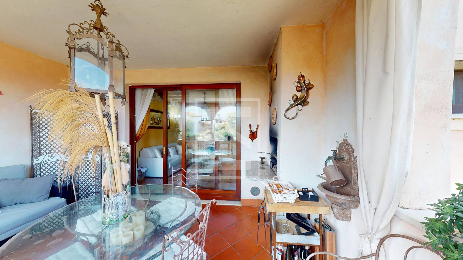 Immagine 12 di Appartamento in vendita  in Località Sermana 1 a Peschiera Del Garda