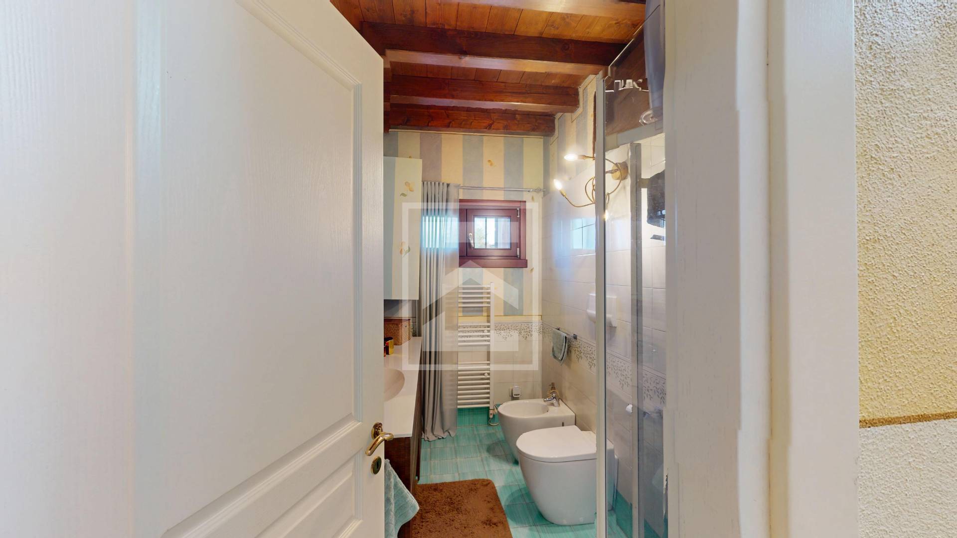 Immagine 27 di Appartamento in vendita  in Località Sermana 1 a Peschiera Del Garda