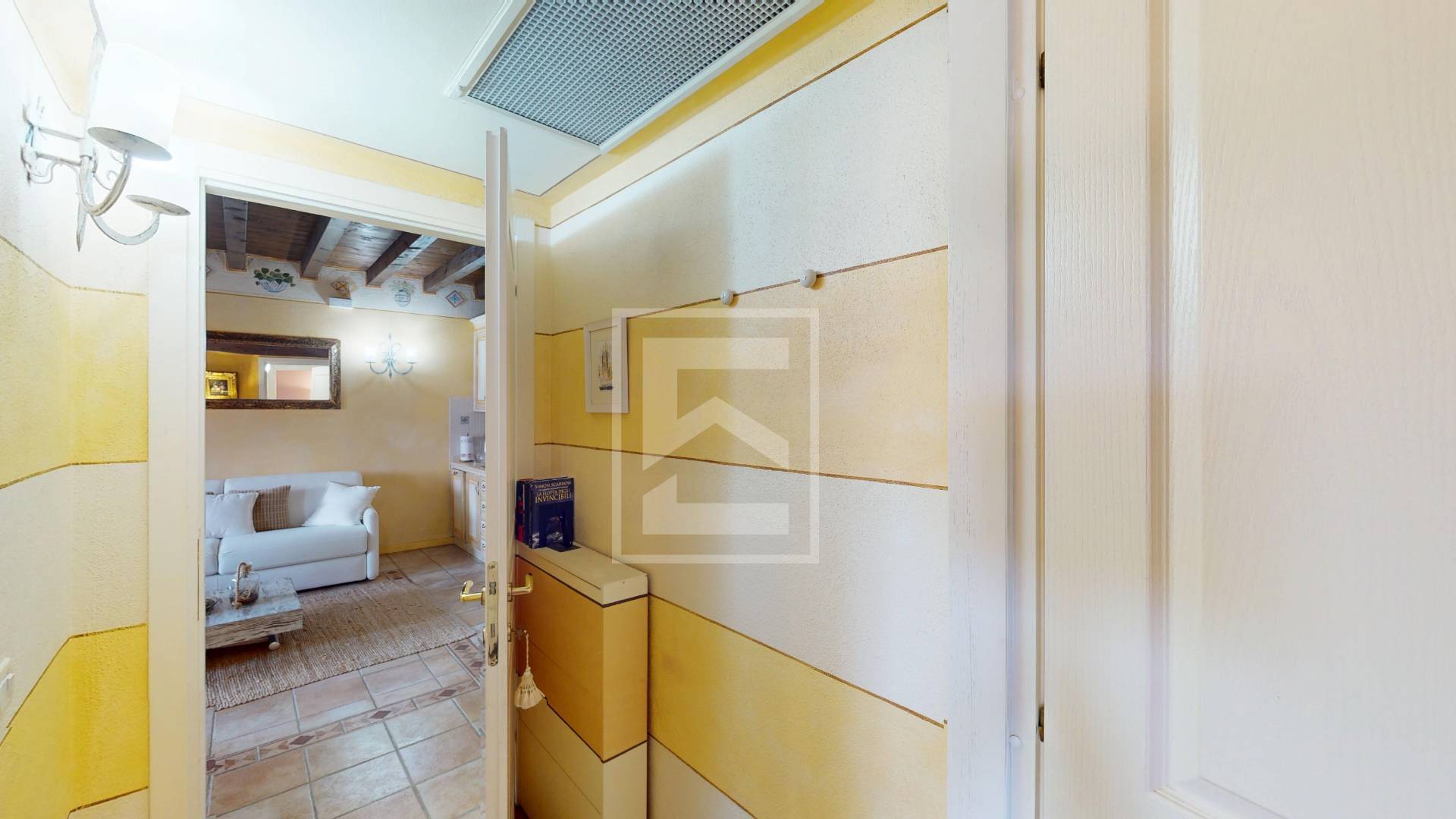 Immagine 26 di Appartamento in vendita  in Località Sermana 1 a Peschiera Del Garda