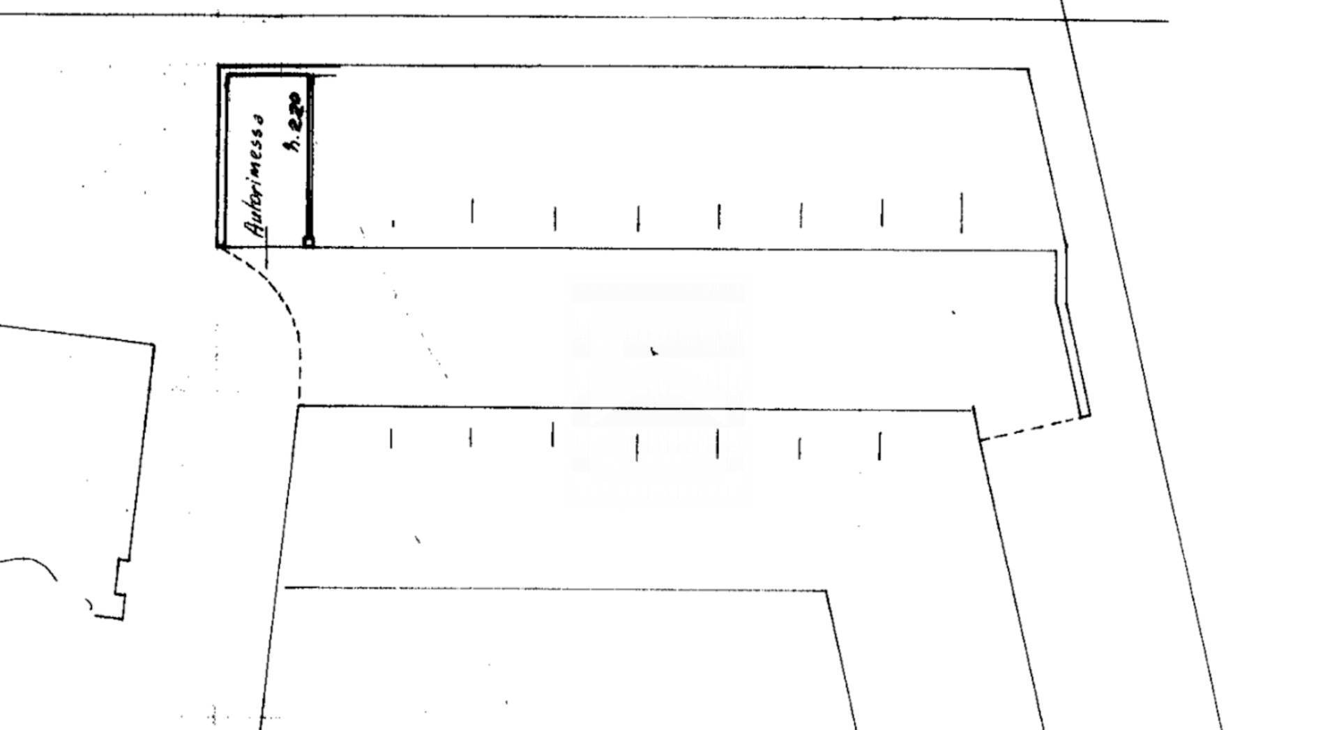 Immagine 22 di Appartamento in vendita  in Via Scuole a Desenzano Del Garda