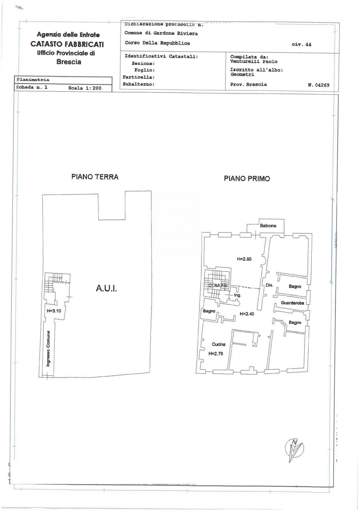 Immagine 27 di Appartamento in vendita  in corso Zanardelli 44 a Gardone Riviera