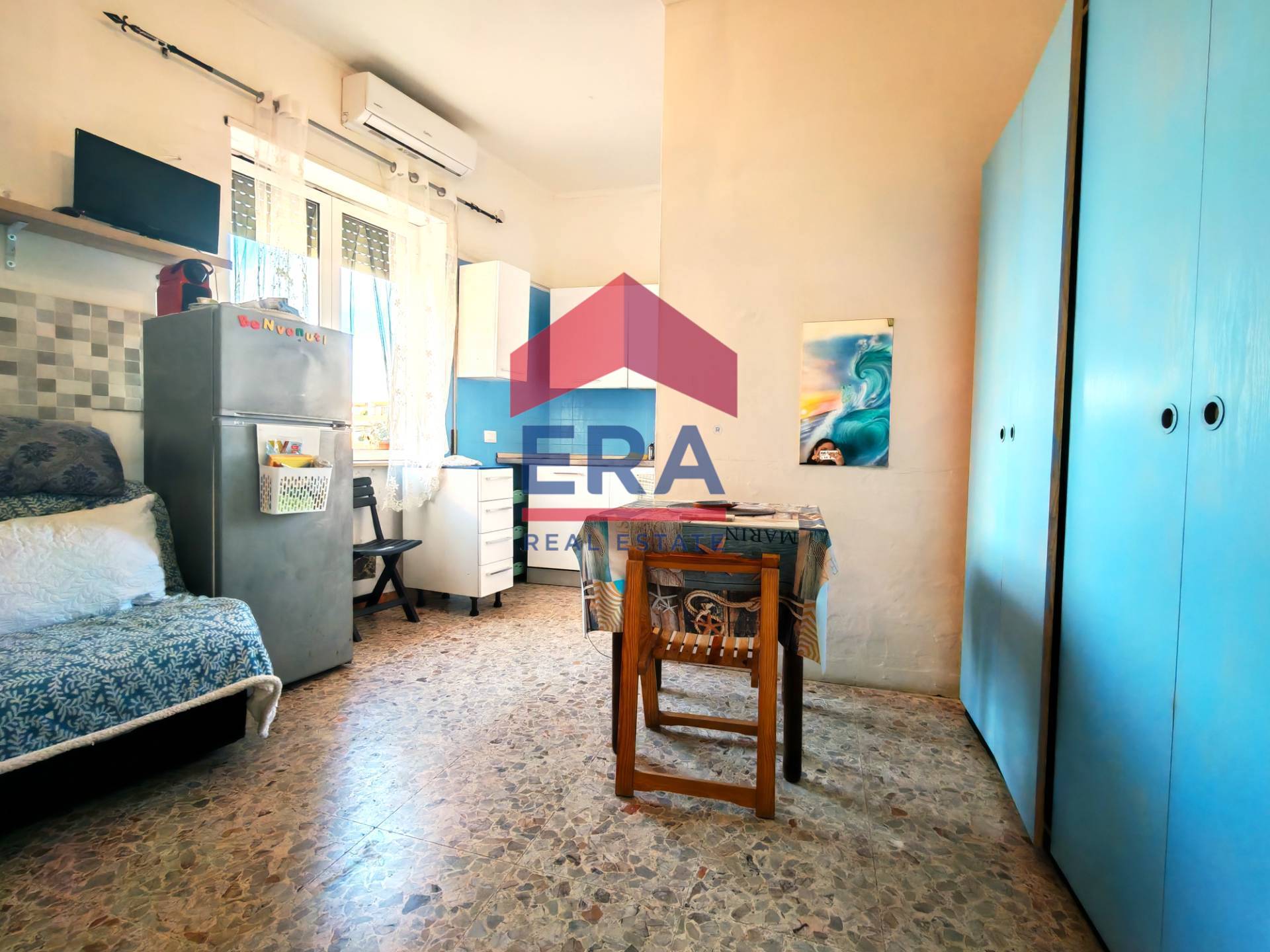 Immagine 3 di Appartamento in vendita  in Passeggiata delle sirene 191 a Pomezia