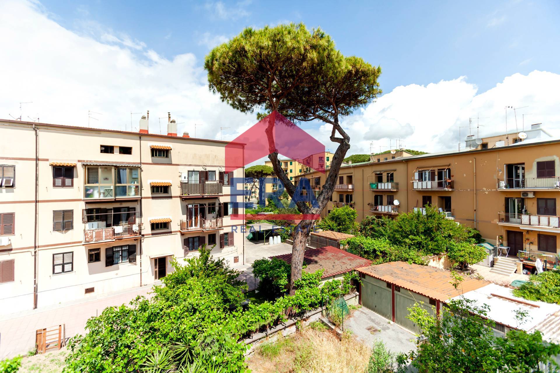 Immagine 29 di Appartamento in vendita  in Via Giuseppe Andre' 22 a Roma