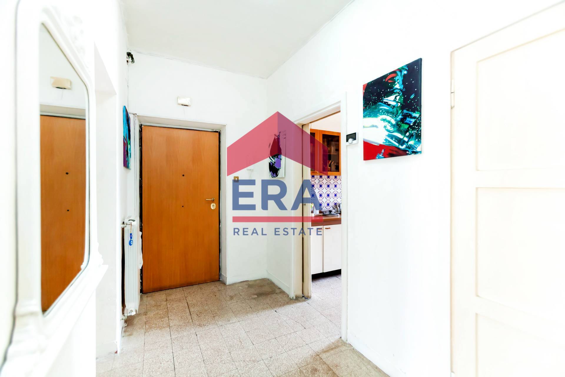 Immagine 3 di Appartamento in vendita  in Via Giuseppe Andre' 22 a Roma