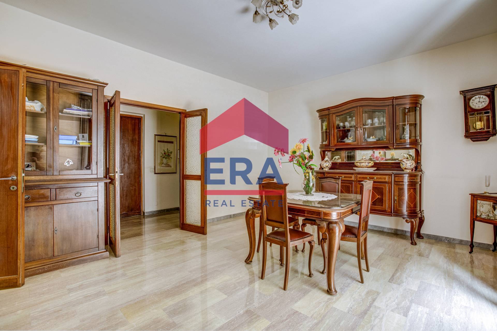 Immagine 8 di Appartamento in vendita  in Via Enrico Fermi 49 a Roma