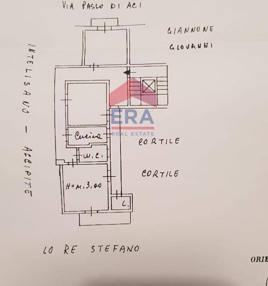 Immagine 24 di Appartamento in vendita  in Via Passo Di Aci a Catania