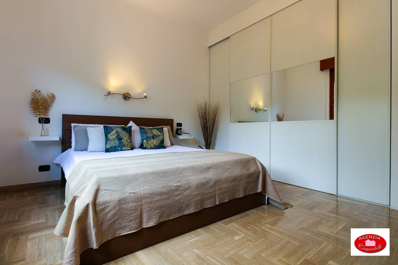 Immagine 5 di Villa in vendita  in Via Pero 116 a Varazze