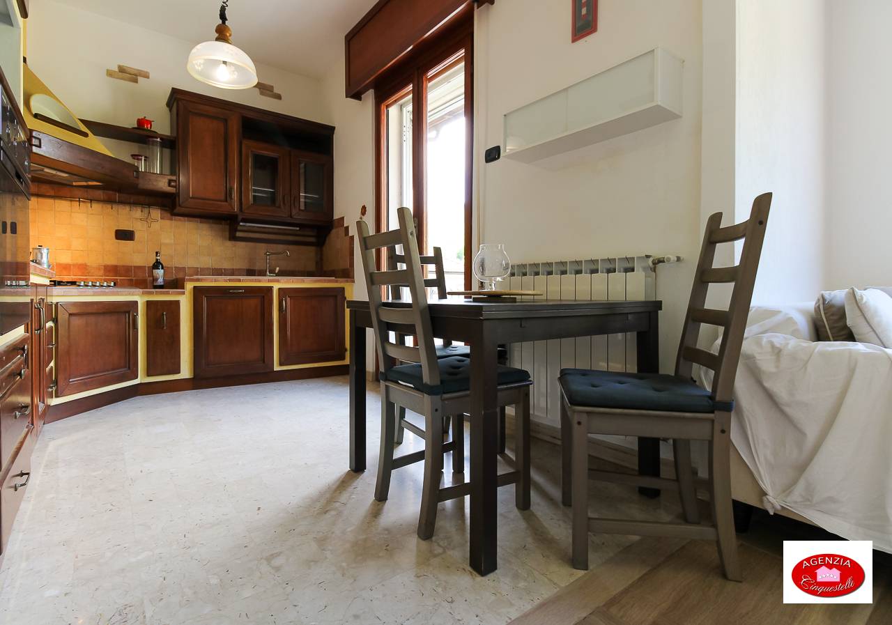 Immagine 15 di Villa in vendita  in Via Pero 116 a Varazze