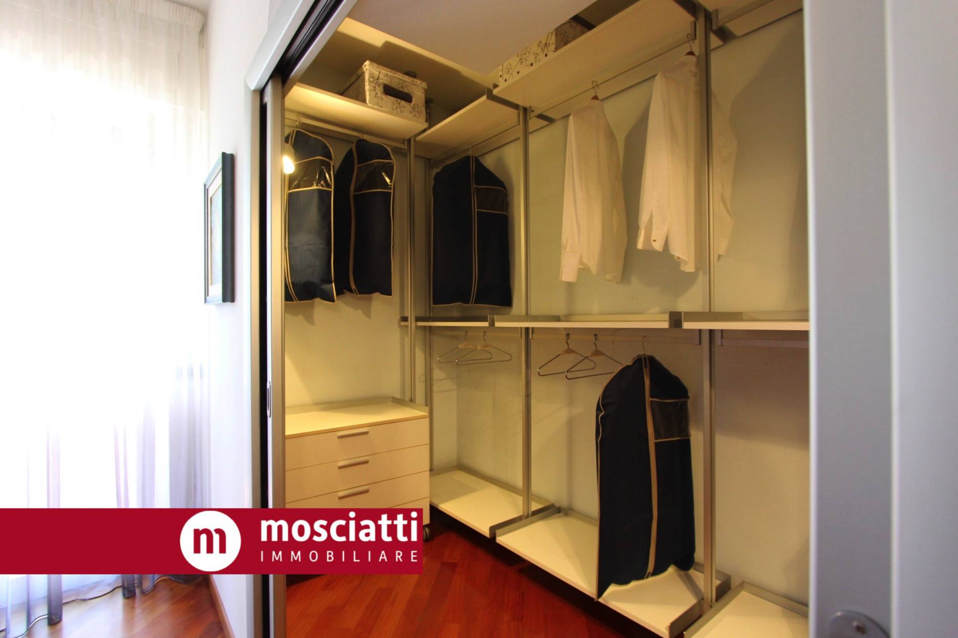 Immagine 14 di Appartamento in vendita  in Viale Cesare Battisti 13 a Esanatoglia