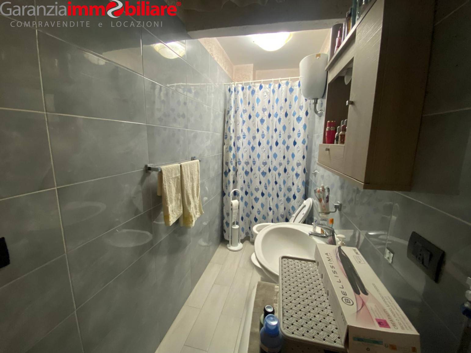 Immagine 3 di Appartamento in vendita  in Via Cardinale Baronio a Napoli