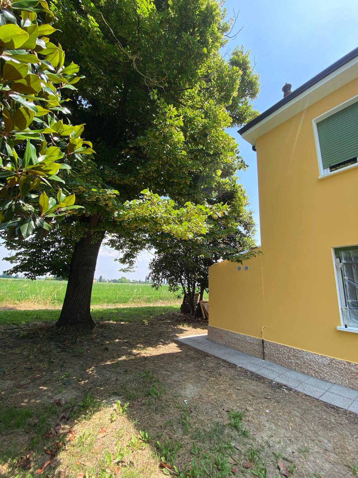 Immagine 27 di Villa in vendita  in Via Canalazzi 167 a Ferrara