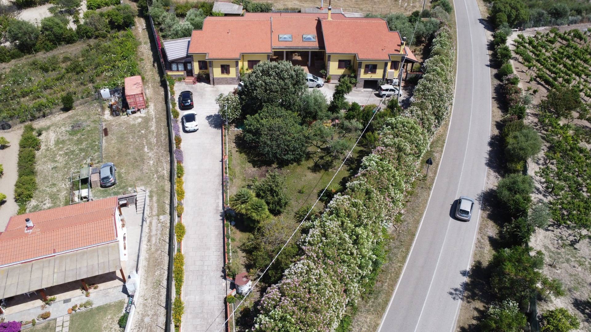 Immagine 38 di Casa semindipendente in vendita  in Località Fiume Silis snc a Sorso