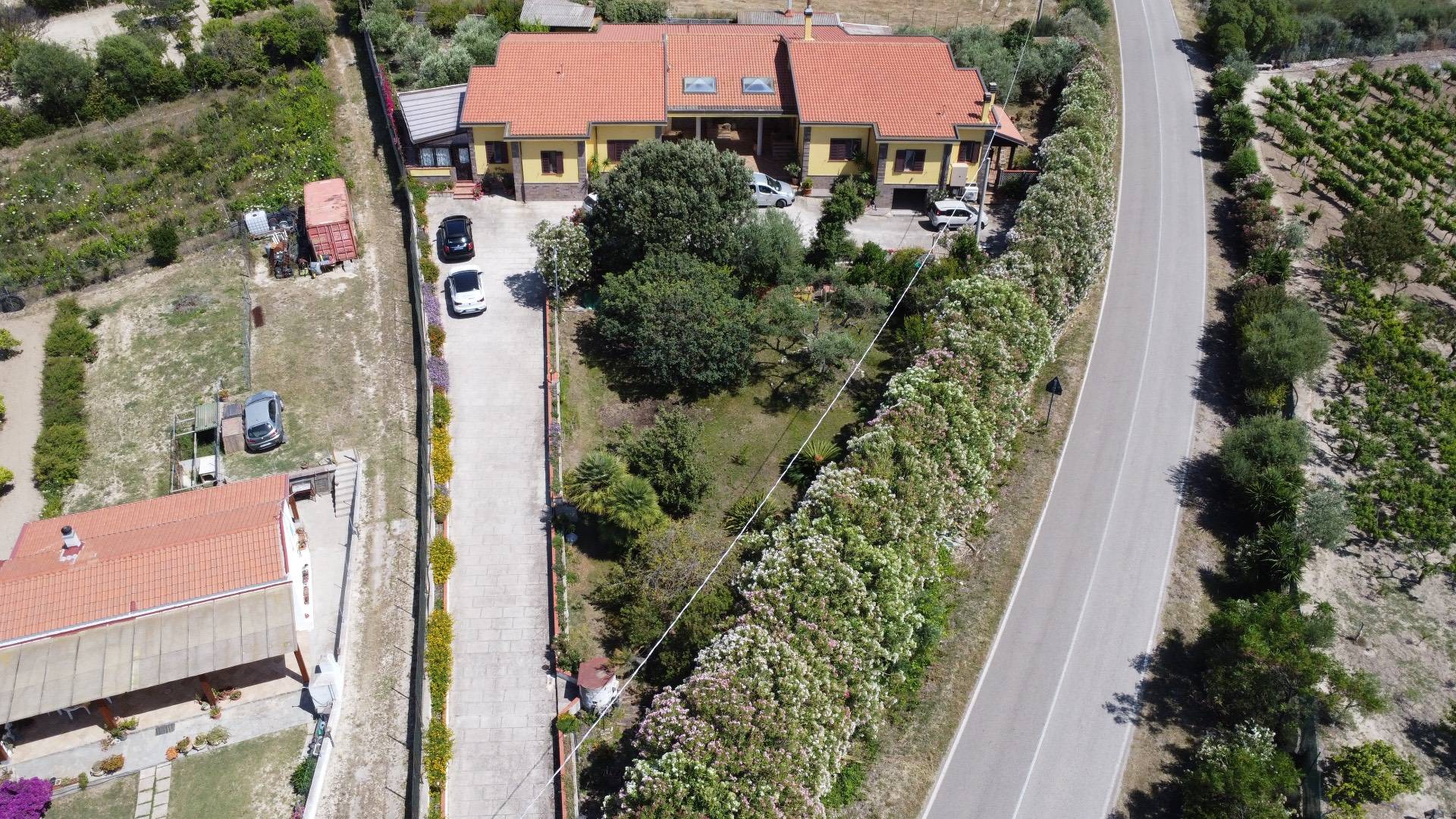 Immagine 40 di Casa semindipendente in vendita  in Località Fiume Silis snc a Sorso