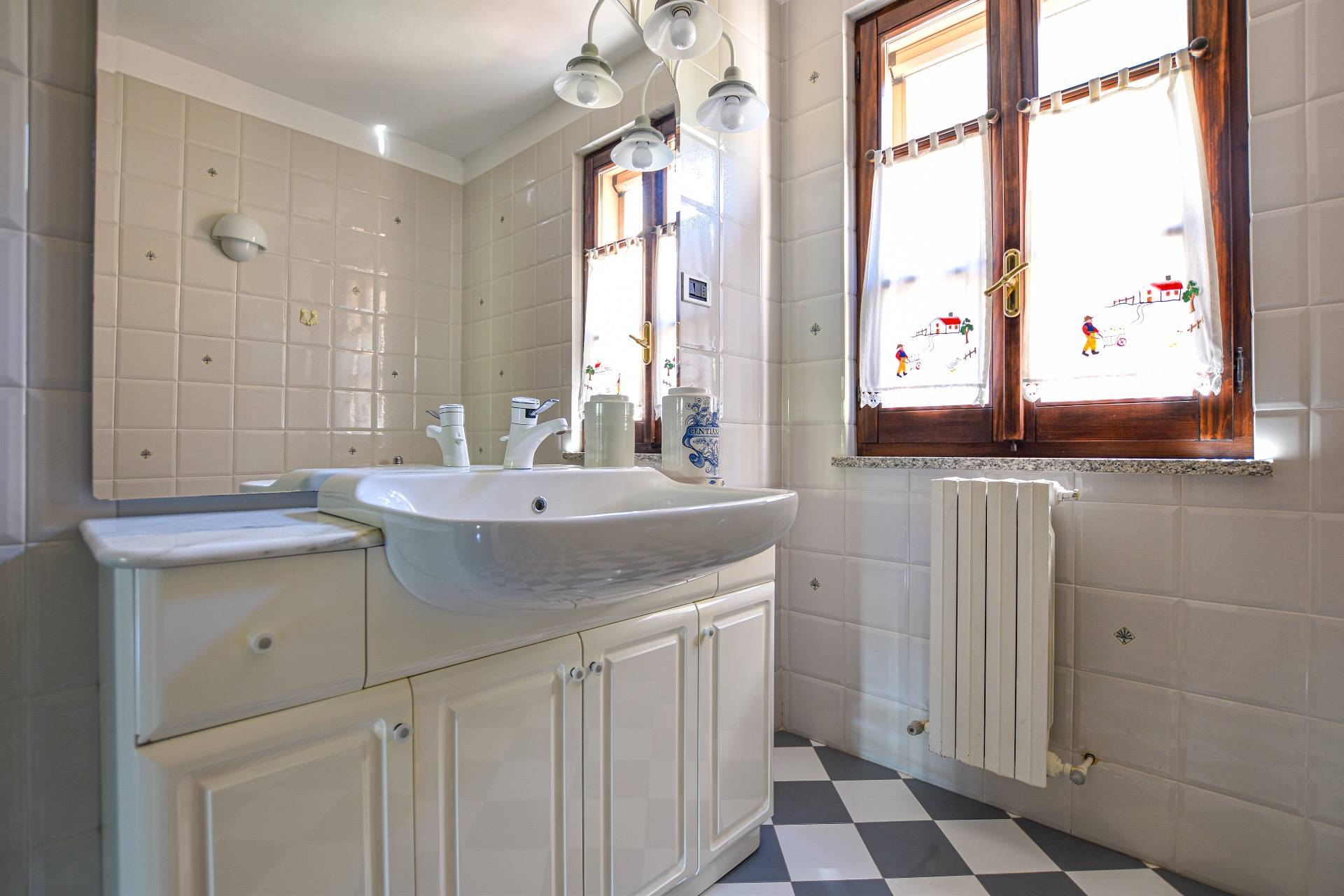 Immagine 21 di Villa in vendita  in Strada vicinale montalè 4 a Sassari