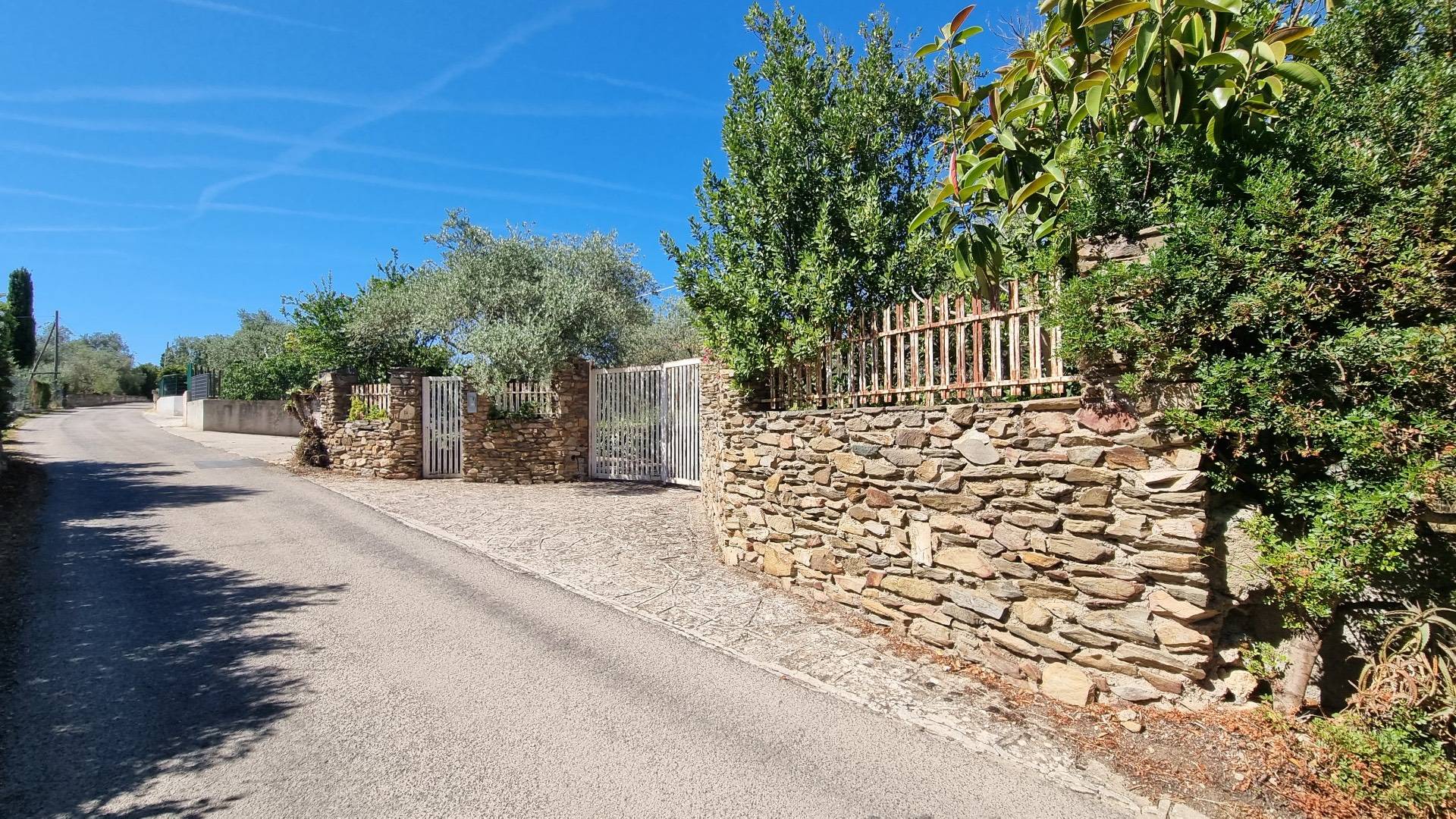 Immagine 38 di Villa in vendita  in Strada vicinale montalè 4 a Sassari