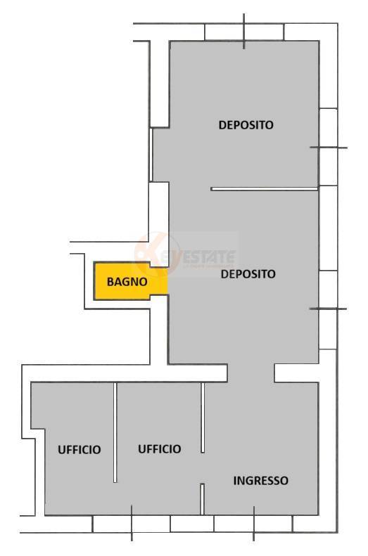 Immagine 18 di Locale commerciale in vendita  in via monsignor saba 11 a Sassari