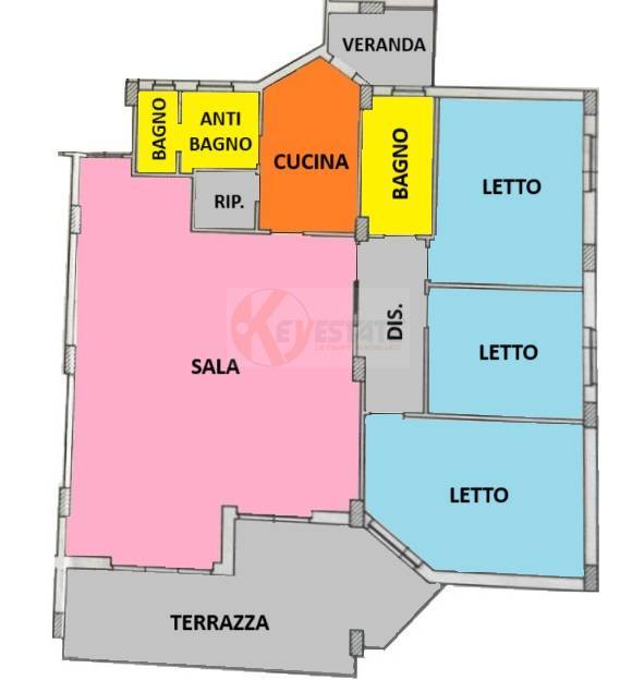 Immagine 23 di Attico in vendita  in Piazza Porrino 3 a Sassari