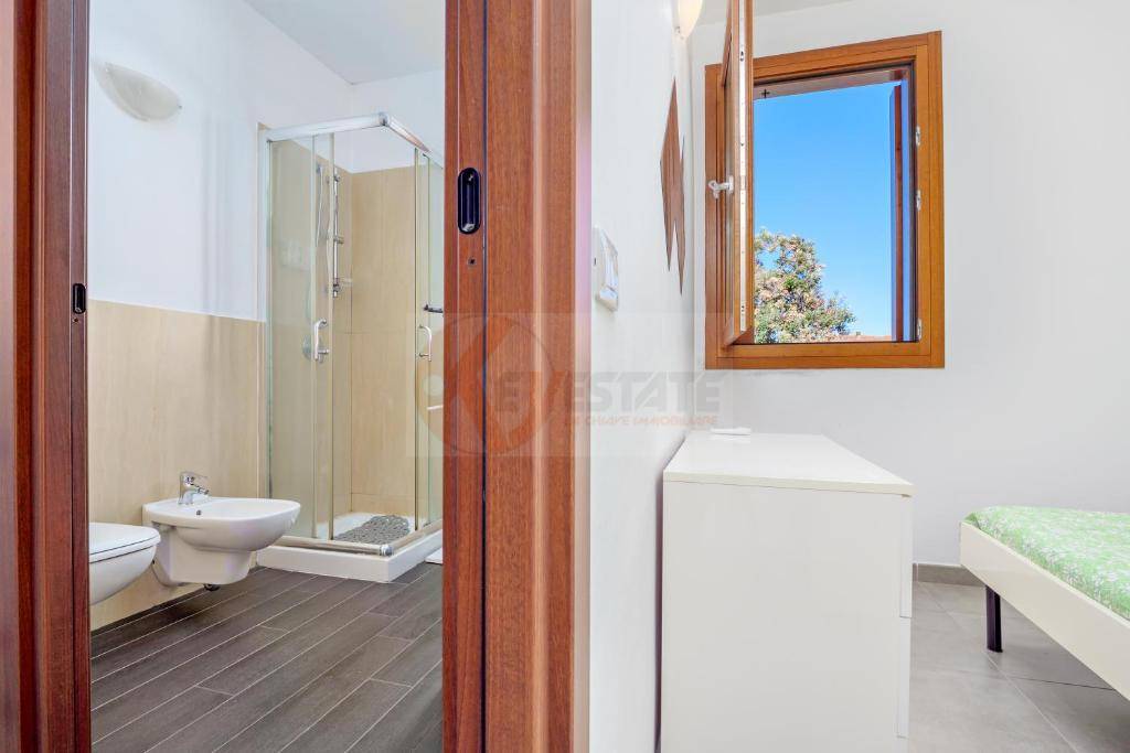 Immagine 7 di Appartamento in vendita  in Via Gherardo da Cremona 10 a Olbia