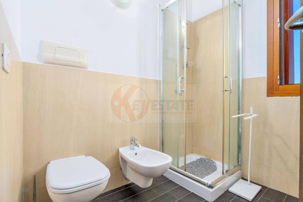 Immagine 9 di Appartamento in vendita  in Via Gherardo da Cremona 10 a Olbia