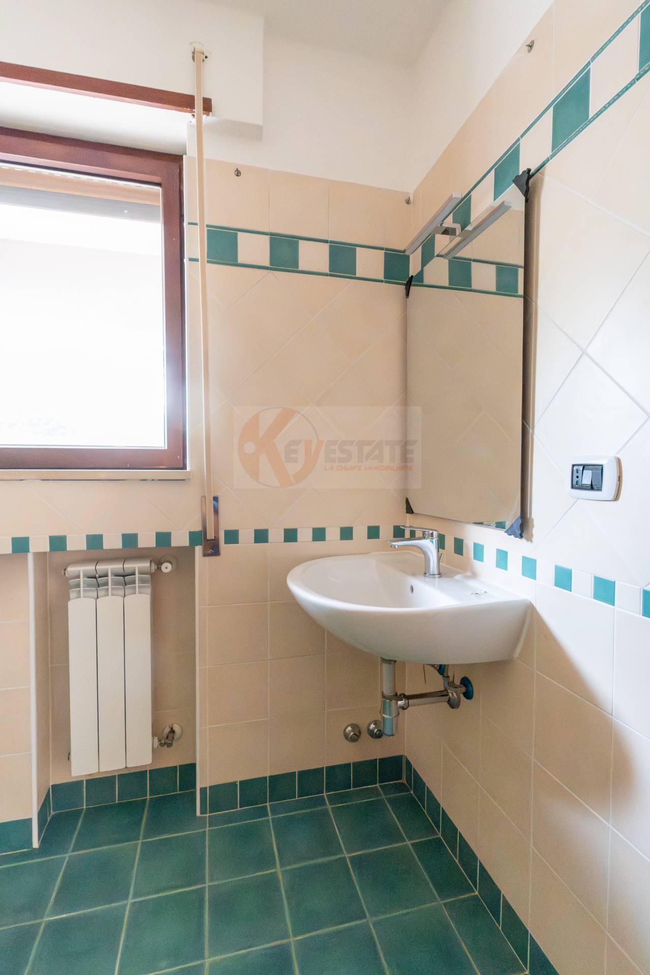 Immagine 15 di Appartamento in vendita  in via Nieddu 4 a Sassari