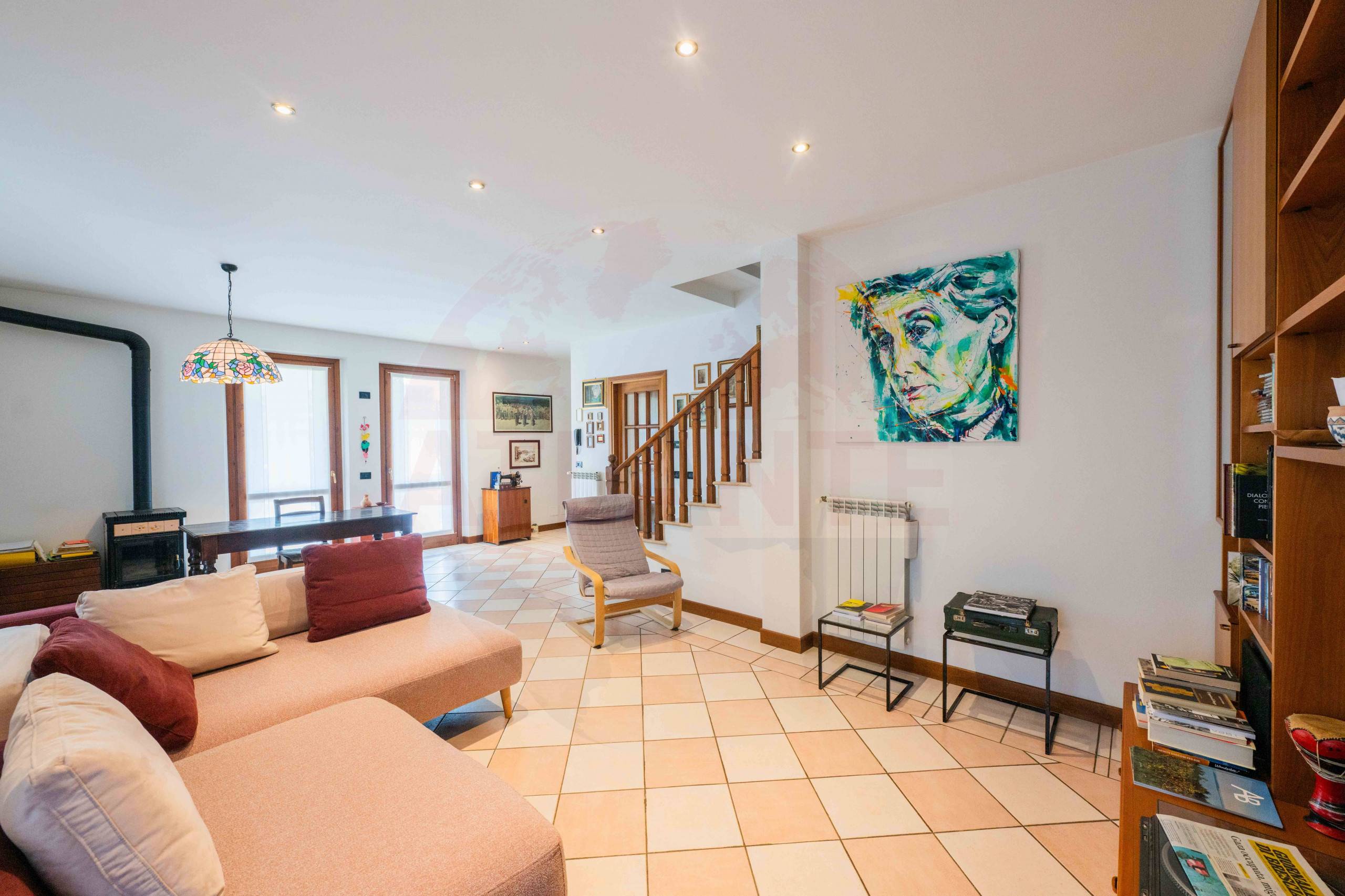 Immagine 16 di Casa semindipendente in vendita  in via Padania snc a Angolo Terme