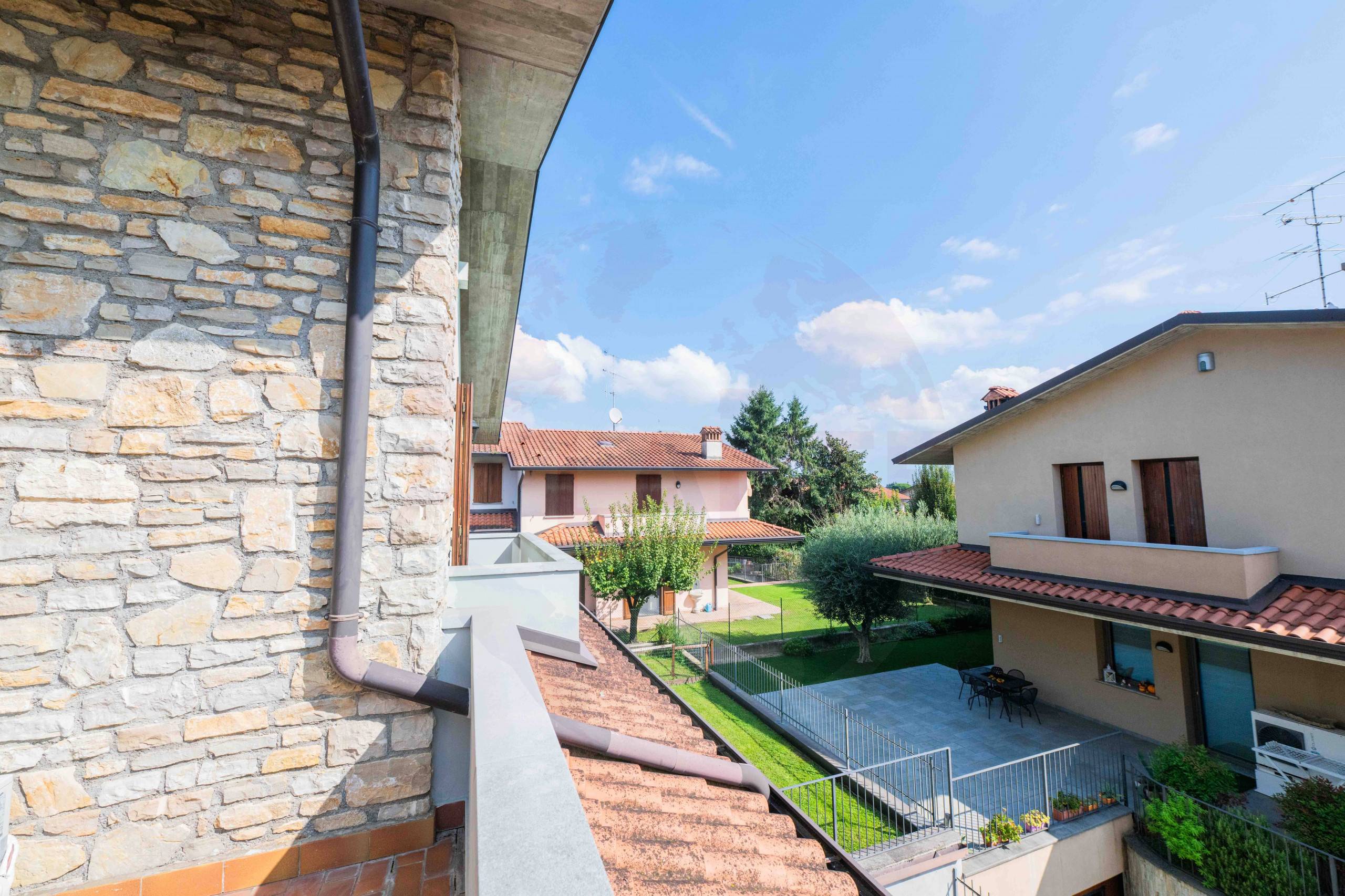 Immagine 53 di Casa semindipendente in vendita  in via Padania snc a Angolo Terme